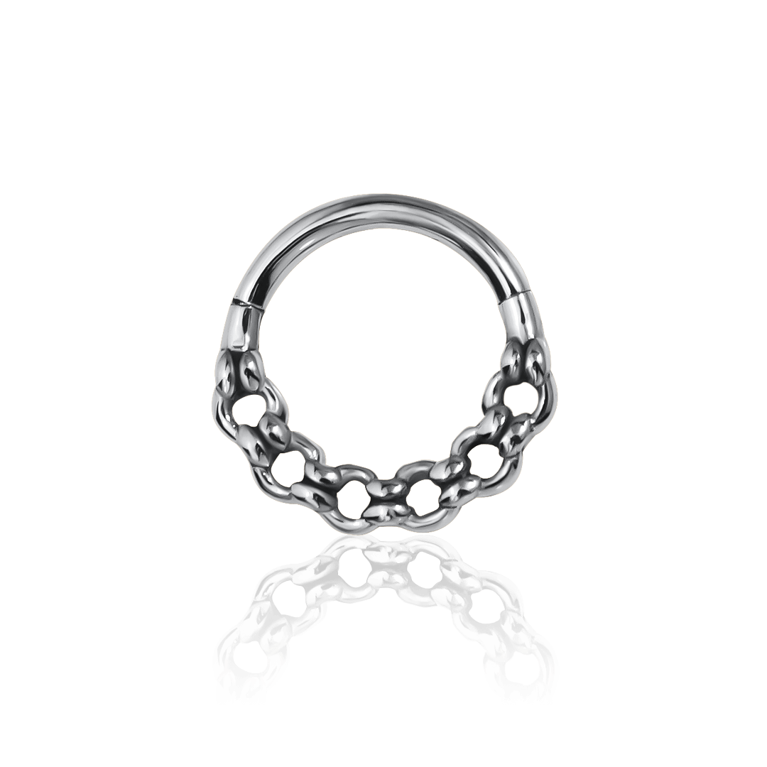 front-facing 18k white gold thin chain piercing ring with round-links