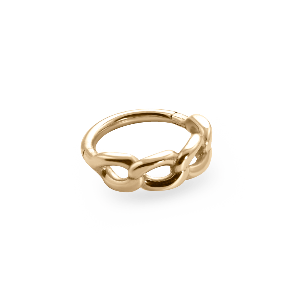 Chunky and bold cuban link piercing ring in 18k yellow gold