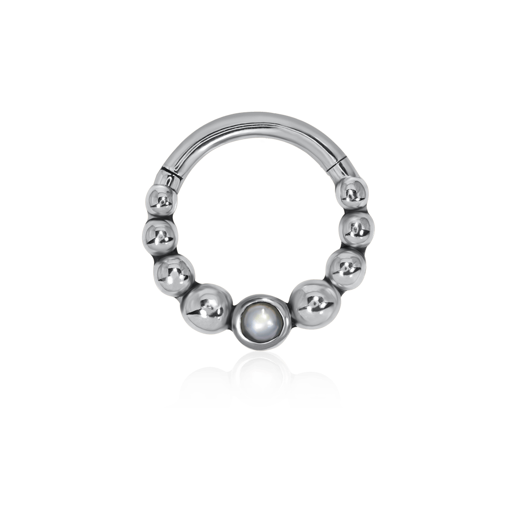 Front-facing 18k white gold piercing ring with beads and pearl
