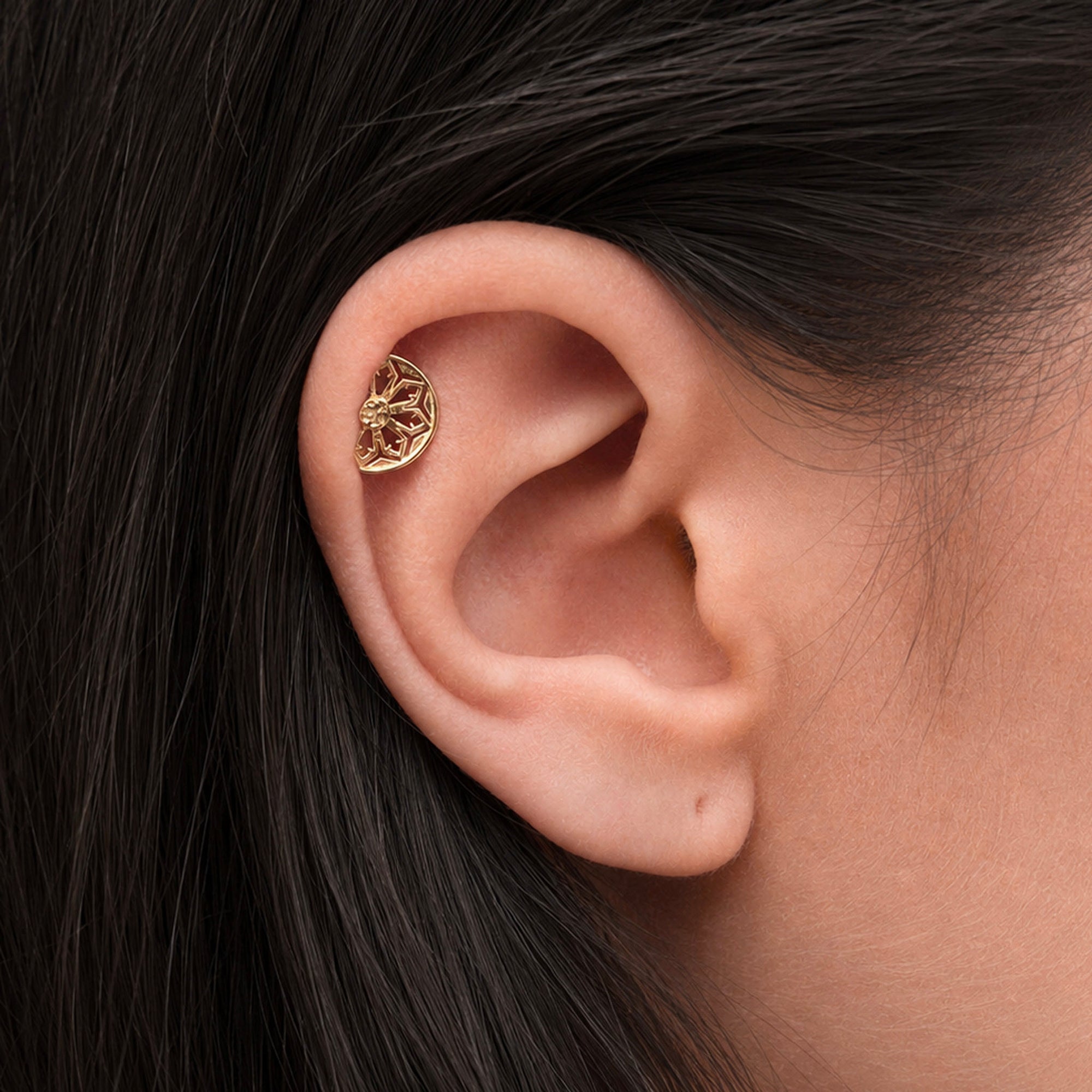 LIL CHARLES TEXTURED - 18k Yellow Gold Piercing Stud