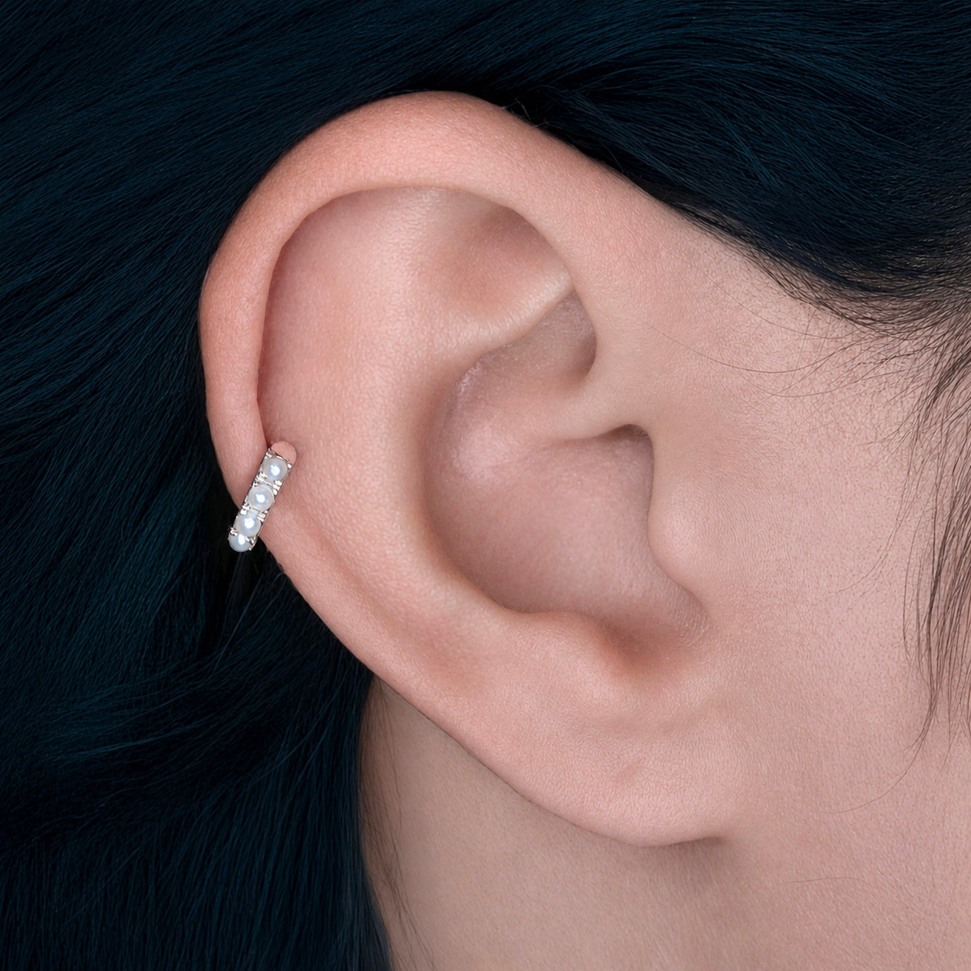 18k gold ear piercing jewelry with pearls, elegant fine body jewelry for women