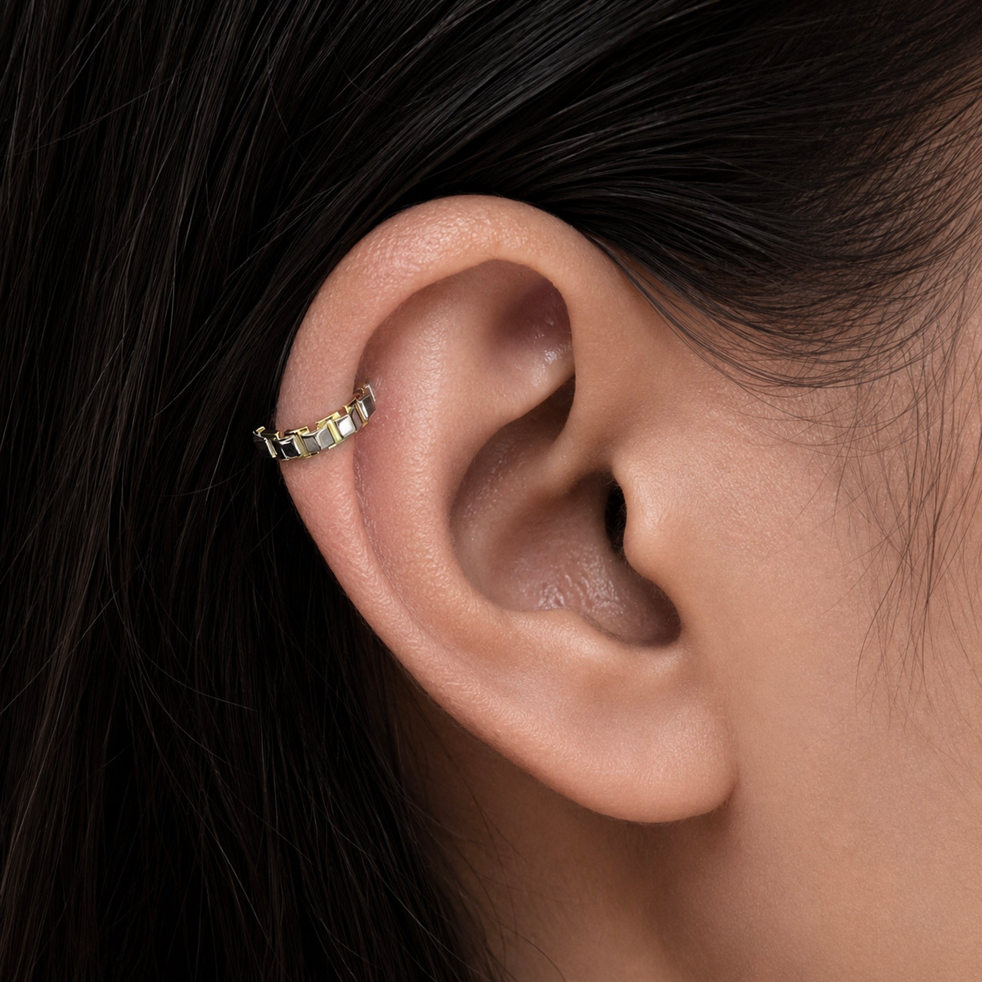 18k gold ear cuff with geometric design, luxury piercing jewelry for cartilage, handmade in France